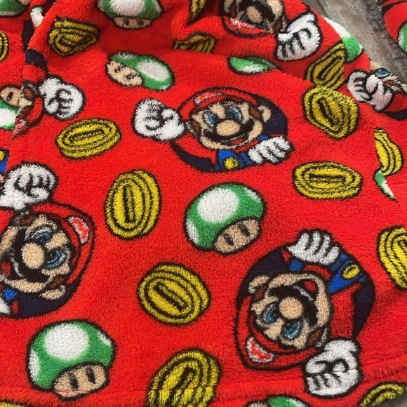 Nintendo Super Mario Red Robe Size 10 - Picture 4 of 4